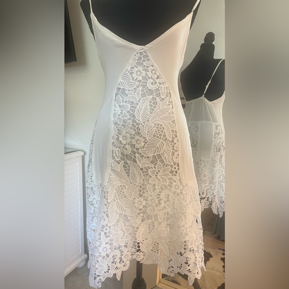 Lace dress